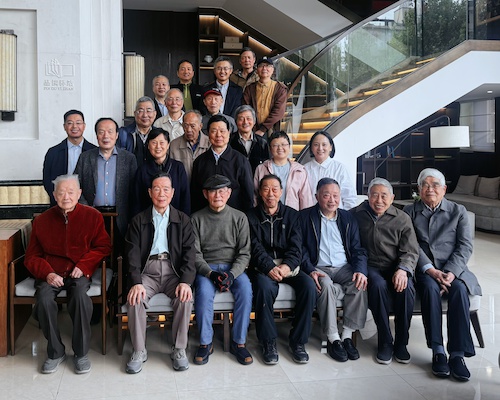 20251024退休教师重阳节活动